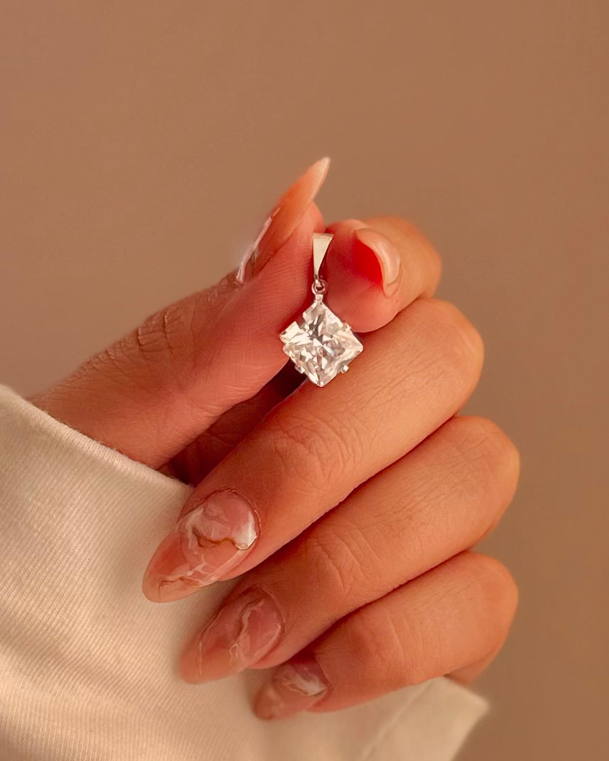 DPL012